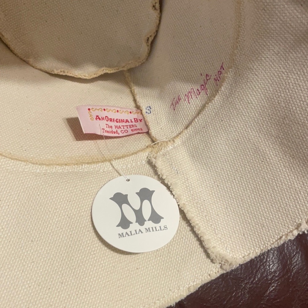 NWT Magic Hat-The Hatters, sold by Malia Mills - Picture 7 of 9